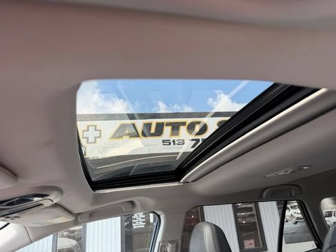 Used 2024 Subaru Outback Limited AWD/4WD image 17