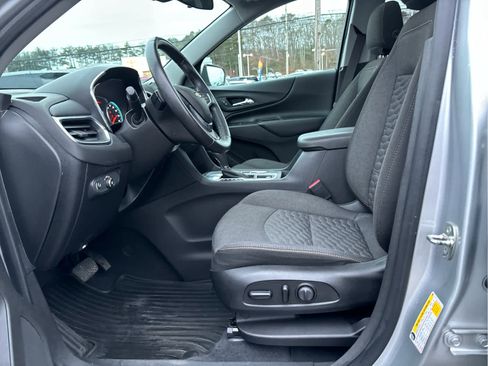 Used 2019 Chevrolet Equinox LT image 8