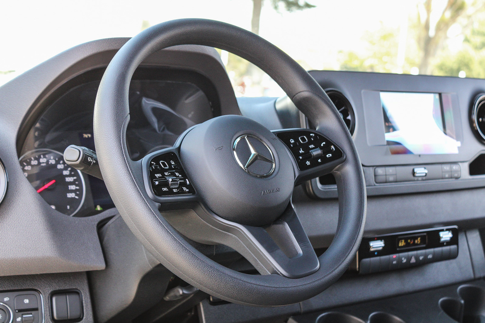 New 2024 Mercedes-Benz Sprinter 2500 image 17