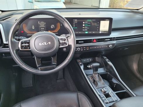Certified 2024 Kia Sorento S FWD image 21