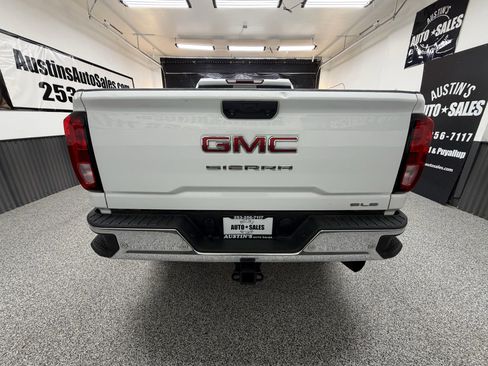 Used 2020 GMC Sierra 2500 SLE w/ SLE Convenience Package AWD/4WD image 4