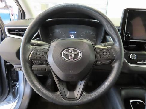 Used 2024 Toyota Corolla LE image 8