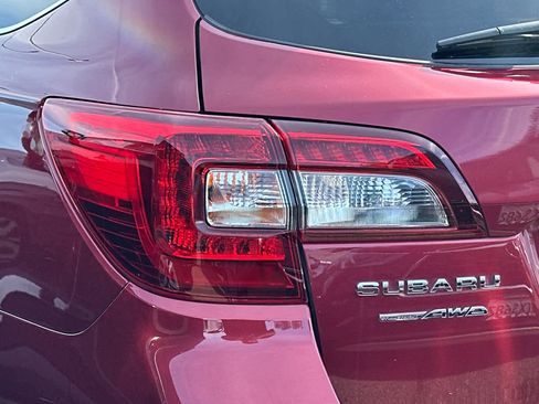 Used 2019 Subaru Outback 2.5i Limited image 15