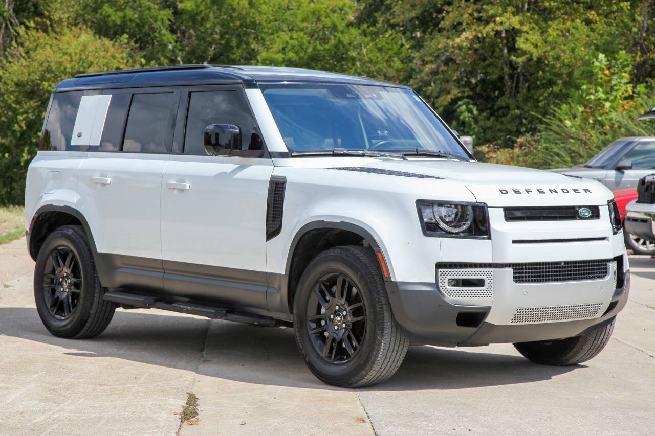 Used 2020 Land Rover Defender 110 SE AWD/4WD image 1