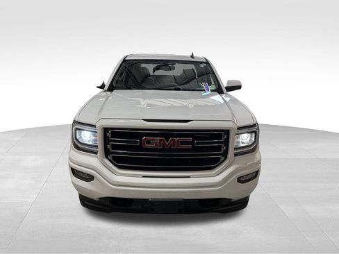 Used 2019 GMC Sierra 1500 Limited w/ Elevation Edition AWD/4WD image 5