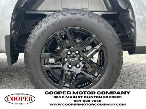 Used 2026 Chevrolet Silverado 1500 RST w/ RST Select Package AWD/4WD image 19