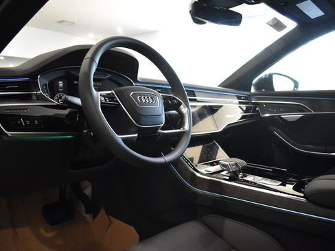 New 2025 Audi A8 L 3.0T image 12