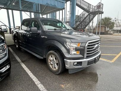 Used 2017 Ford F150 XLT w/ Equipment Group 301A Mid