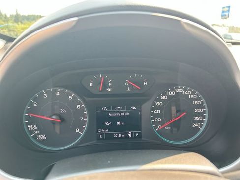 Used 2024 Chevrolet Malibu LT FWD image 11