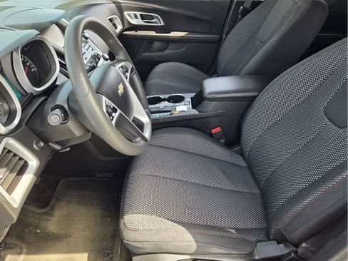 Used 2017 Chevrolet Equinox LT FWD image 12