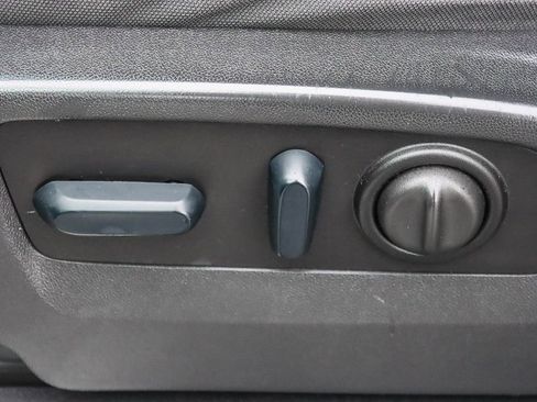 Used 2023 Chevrolet Silverado 2500 LT w/ Convenience Package image 48