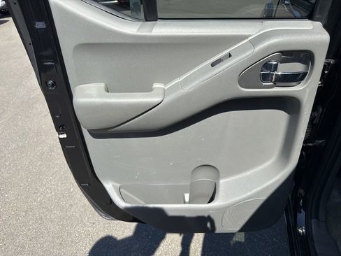 Used 2016 Nissan Frontier SV w/ SV Value Truck Package image 24