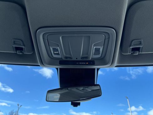 Used 2022 Chevrolet Silverado 1500 W/T image 11