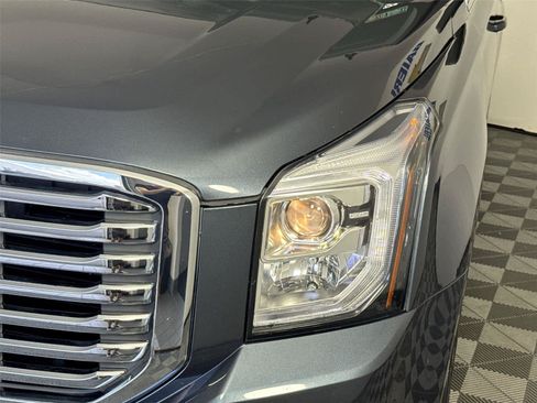 Used 2020 GMC Yukon SLT w/ Open Road Package AWD/4WD image 9