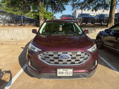 Used 2022 Ford Edge SEL w/ Convenience Package AWD/4WD image 2
