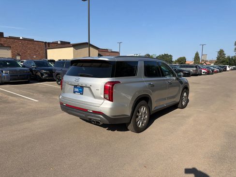 Used 2025 Hyundai Palisade SEL AWD/4WD image 2