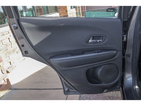 Used 2019 Honda HR-V Sport image 16