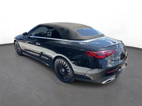 Used 2024 Mercedes-Benz CLE 300 4MATIC Cabriolet image 5