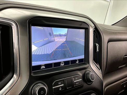 Used 2021 Chevrolet Silverado 1500 LTZ w/ Z71 Off-Road Package image 22