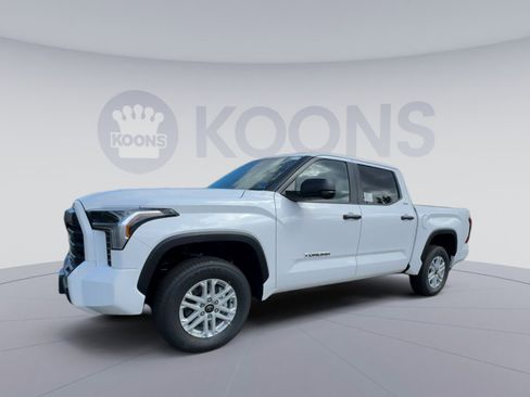 New 2026 Toyota Tundra SR5 AWD/4WD image 5
