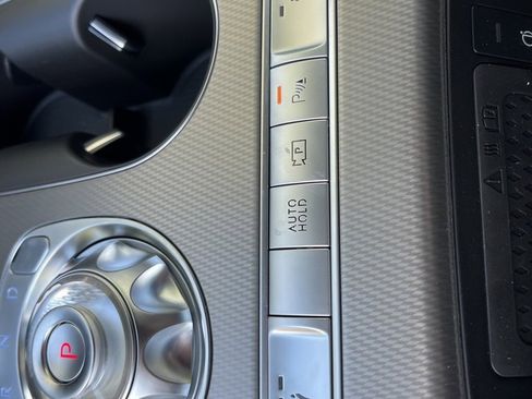 New 2024 Genesis GV60 RWD image 26