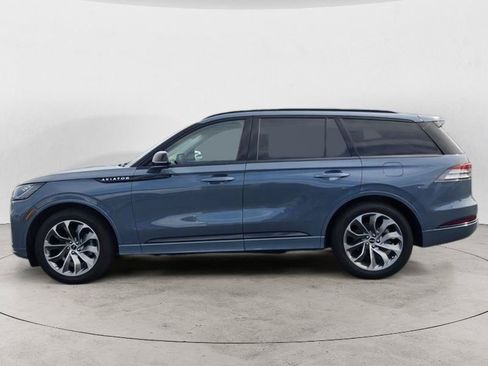 Used 2026 Lincoln Aviator 2WD w/ Jet Appearance Package image 6