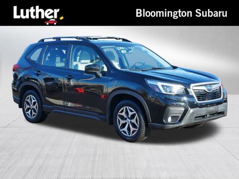 Used 2021 Subaru Forester Premium image 1