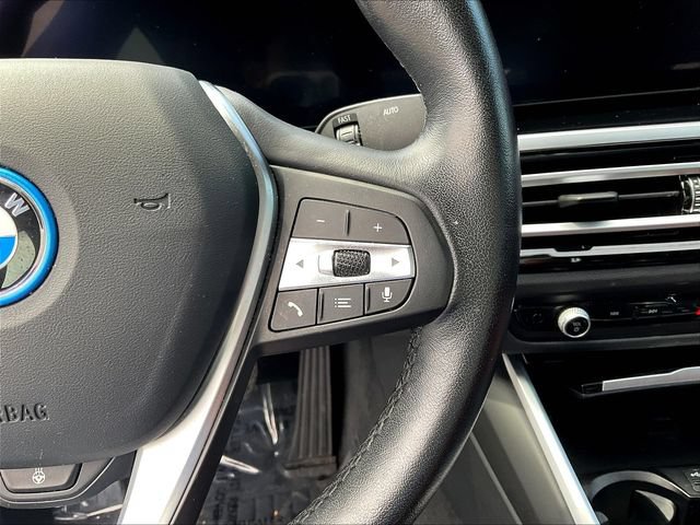 Used 2023 BMW i4 eDrive40 w/ Premium Package RWD image 14