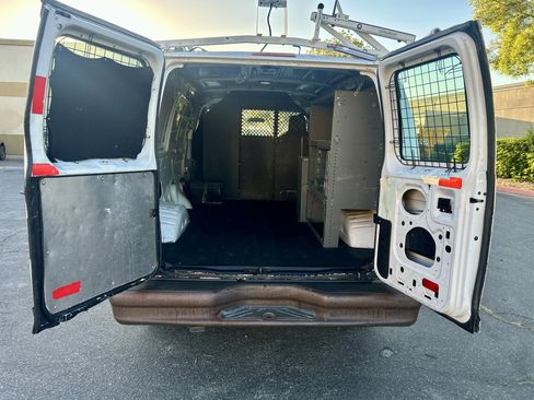 Used 2013 Ford E-150 and Econoline 150 image 26
