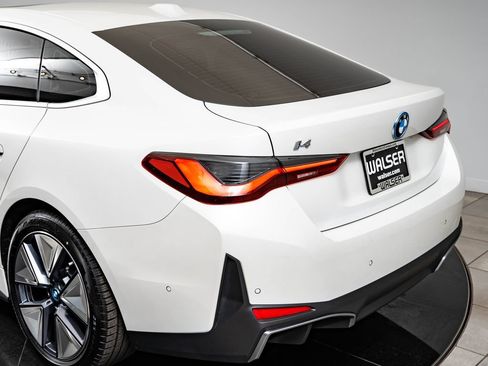 Used 2023 BMW i4 eDrive35 w/ Premium Package RWD image 19