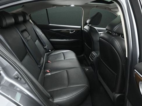 Used 2015 INFINITI Q50 Sport w/ Deluxe Technology Package image 17