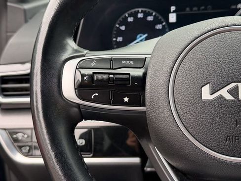 Used 2025 Kia Sportage SX FWD image 10