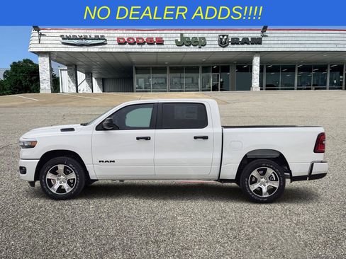 New 2026 RAM 1500 Express RWD image 3