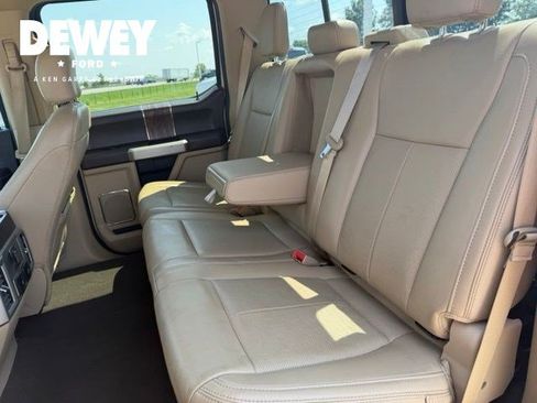Used 2019 Ford F150 Lariat w/ Equipment Group 502A Luxury AWD/4WD image 22