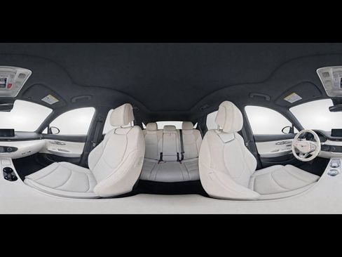 Used 2023 Genesis Electrified GV70 AWD/4WD image 9