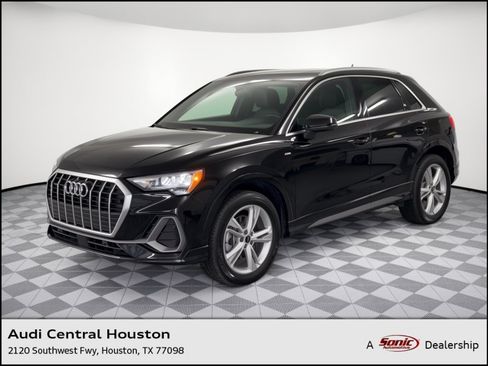 Used 2022 Audi Q3 2.0T Premium AWD/4WD image 1