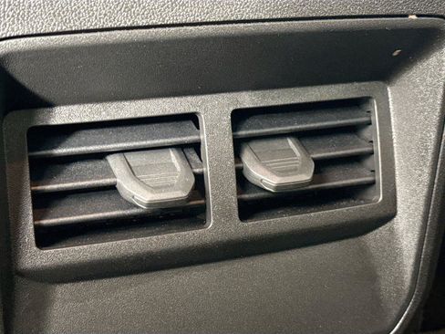 Used 2026 Chevrolet Colorado Trail Boss AWD/4WD image 35