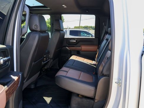 Used 2022 Chevrolet Silverado 3500 High Country AWD/4WD image 12