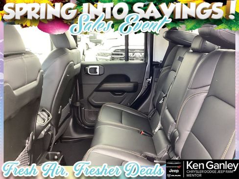 New 2026 Jeep Gladiator Sport image 15