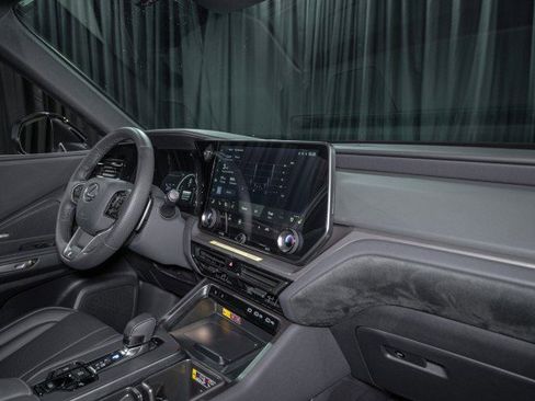 Used 2026 Lexus TX 500h AWD image 14