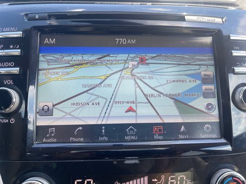 Used 2017 Nissan Murano Platinum w/ Platinum Technology Package AWD/4WD image 31