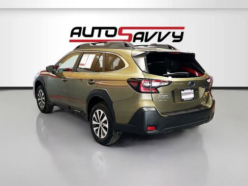 Used 2025 Subaru Outback Premium w/ Popular Package #1A AWD/4WD image 5