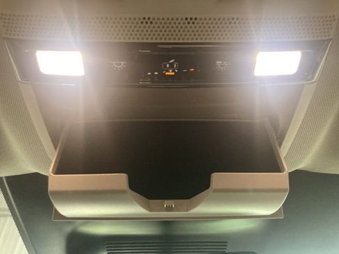 Used 2025 Nissan Murano Platinum w/ Cargo Package image 35