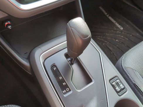 Used 2024 Subaru Crosstrek 2.0i Premium image 23