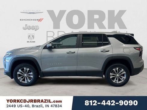 Used 2025 Chevrolet Equinox LT AWD/4WD image 2
