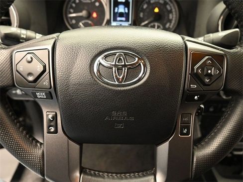 Used 2023 Toyota Tacoma TRD Off-Road w/ Technology Package image 15