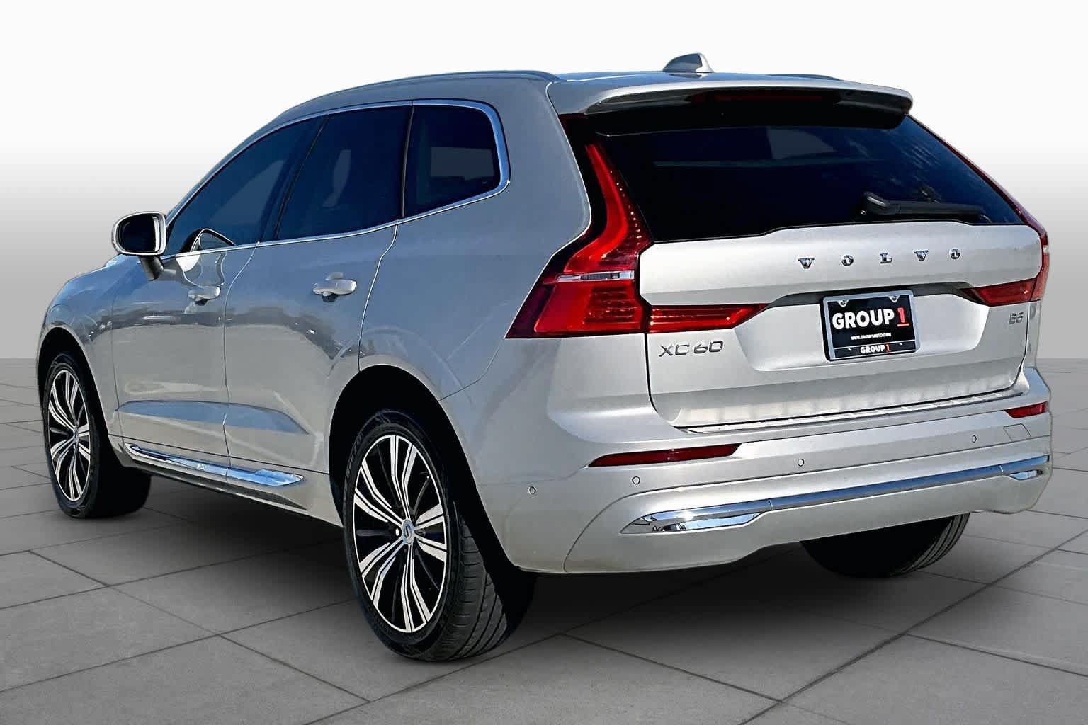 Used 2022 Volvo XC60 B5 Inscription w/ Advanced Package FWD image 12