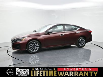 Used 2024 Nissan Altima 2.5 SV