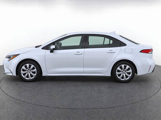 Used 2025 Toyota Corolla LE FWD image 6