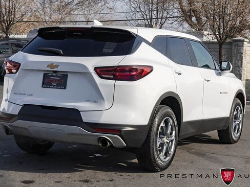 Used 2025 Chevrolet Blazer LT image 16
